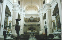Interno della chiesa (foto *)