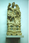 La statua di San Michele, un tempo posta in cima alla colonna che si ergeva davanti alla Cattedrale e successivamente collocata, fino al 1995, nella nicchia al di sopra del portale, è ora visibile all'interno della chiesa (foto *) 