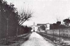 Il convento dei Cappuccini all’inizio del Novecento.  (Foto Russi)